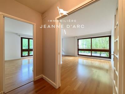 Appartement - 111 m² - 5 pièces