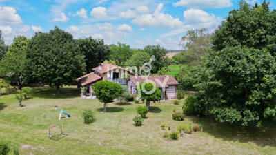 Maison - 156 m² - 4 pièces