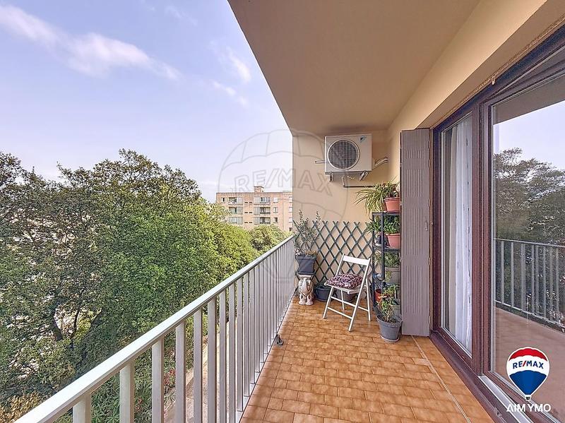 Appartement - 77 m² - 3 pièces