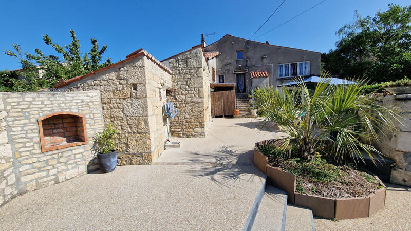 Maison - 123 m² - 7 pièces