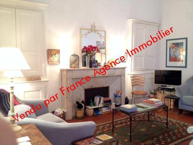 Appartement bourgeois - 100 m² - 3 pièces