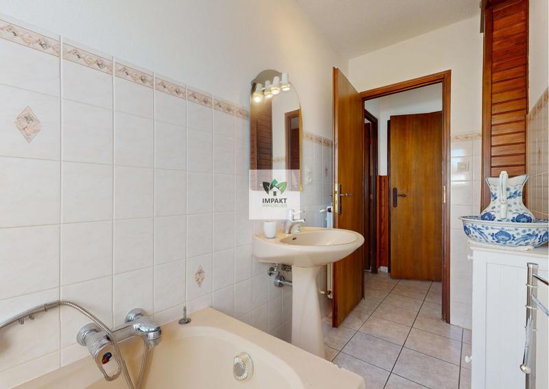 Maison - 173 m² - 8 pièces