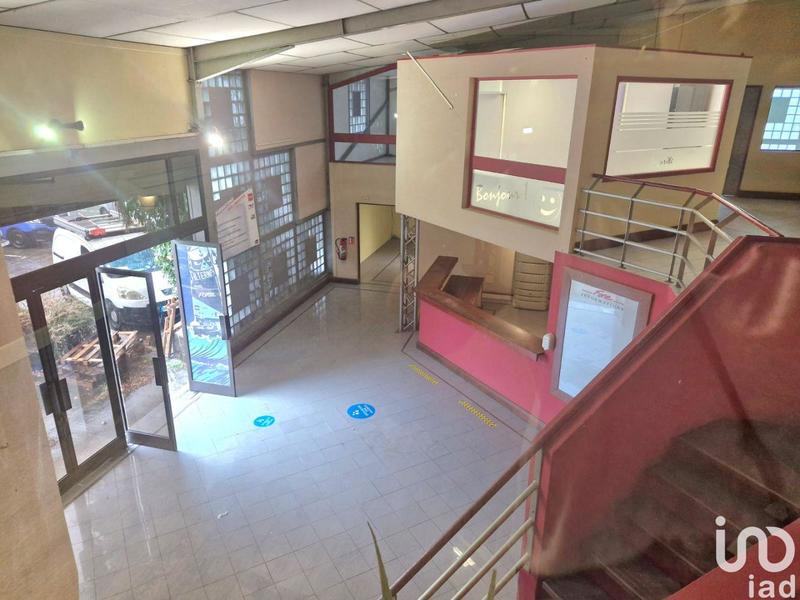 Local commercial - 642 m²