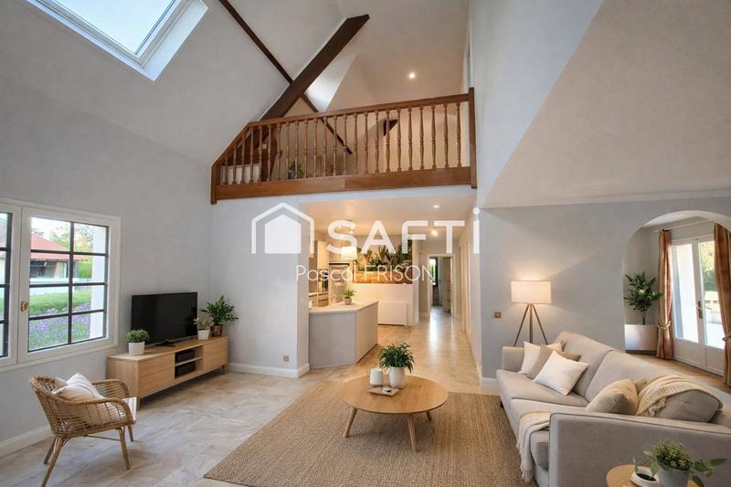 Maison - 188 m² - 7 pièces