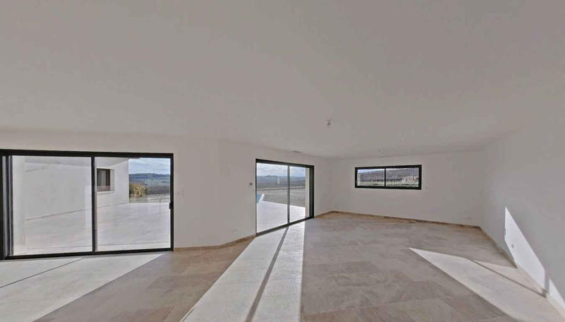 Maison - 160 m² - 5 pièces