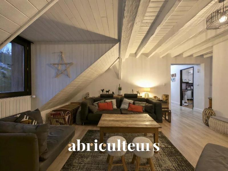 Corps de ferme - 433 m² - 16 pièces