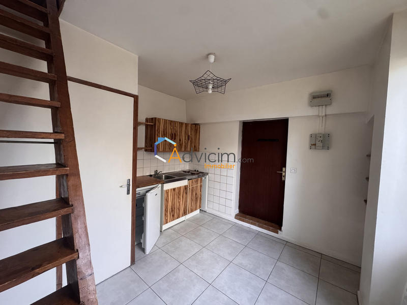 Duplex - 20 m² - 1 pièce