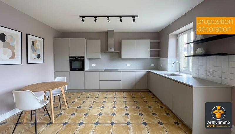 Appartement - 150 m² - 5 pièces