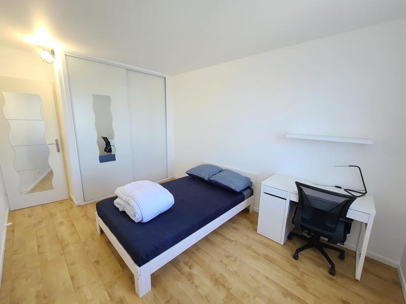 Appartement - 84 m² - 5 pièces