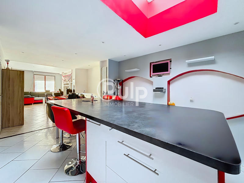 Maison - 125 m² - 5 pièces