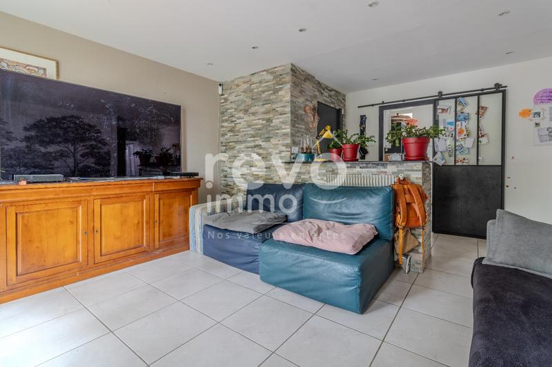 Appartement - 92 m² - 5 pièces