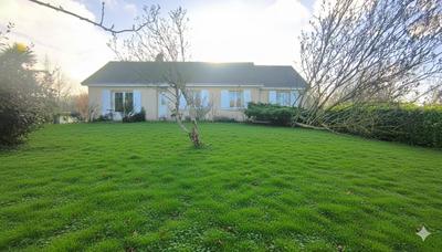 Pavillon - 130 m² - 7 pièces