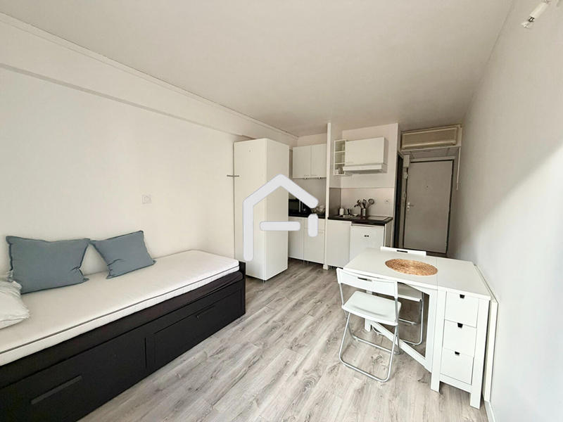 Appartement - 18 m² - 1 pièce
