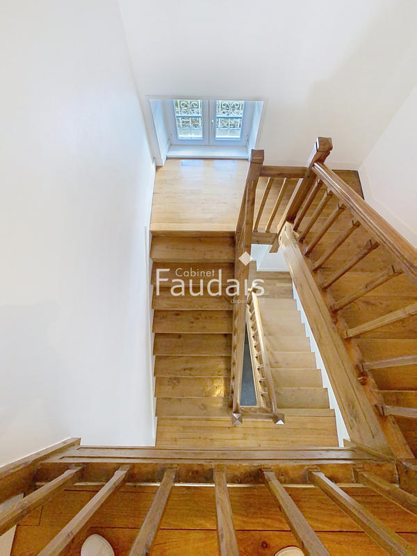 Villa - 100 m² - 7 pièces