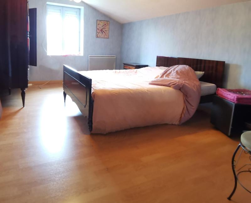 Maison - 159 m² - 5 pièces