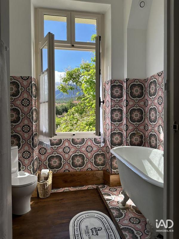 Local commercial - 483 m²