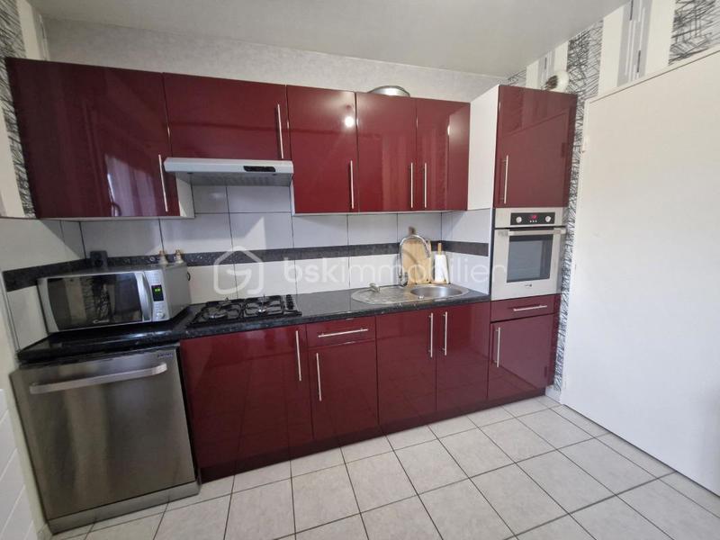 Appartement - 60 m² - 4 pièces