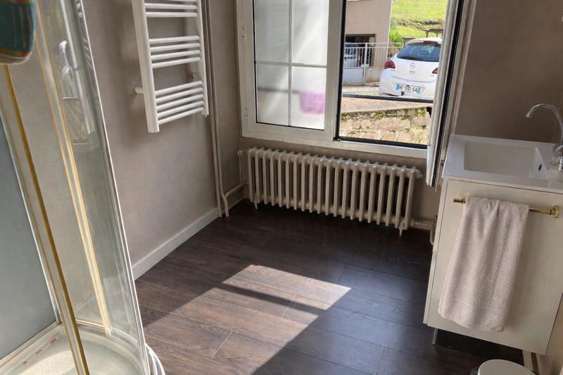 Maison - 218 m² - 5 pièces