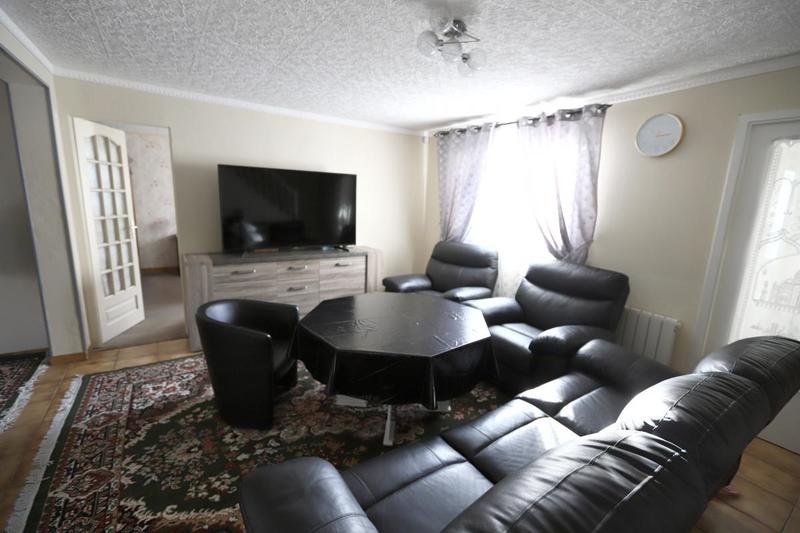 Maison - 106 m² - 7 pièces