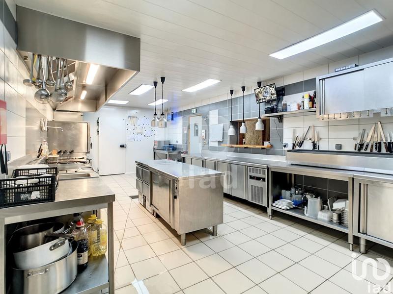 Local commercial - 200 m²