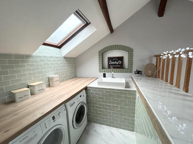 Maison - 198 m² - 7 pièces