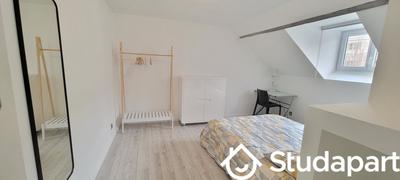 Chambre - 11 m² - 1 pièce