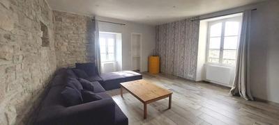 Maison traditionnelle - 90 m² - 5 pièces