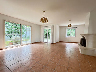 Maison - 108 m² - 4 pièces