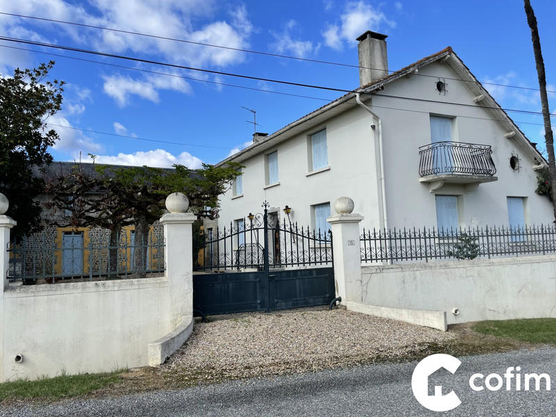 Maison - 137 m² - 5 pièces