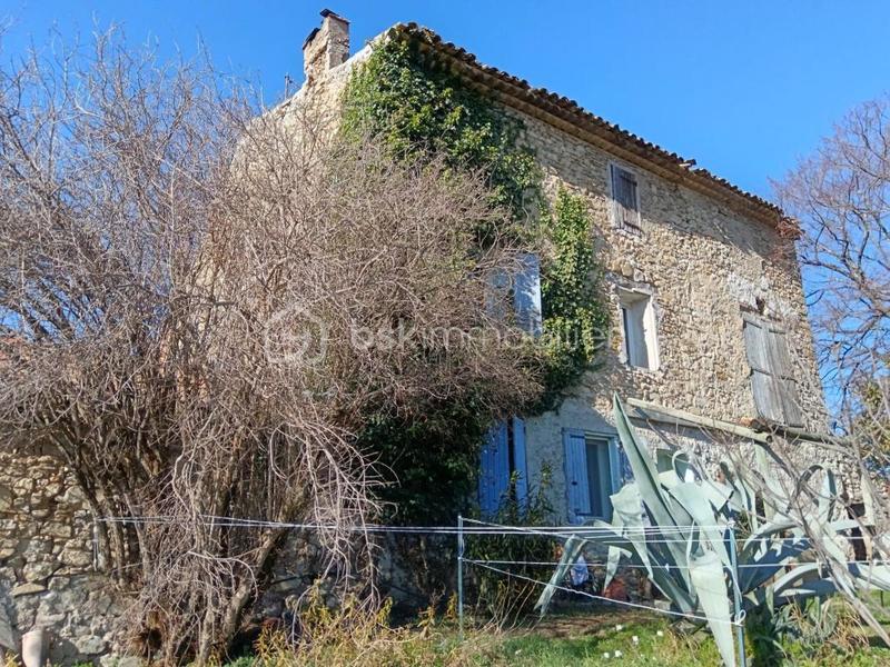 Corps de ferme - 115 m² - 4 pièces