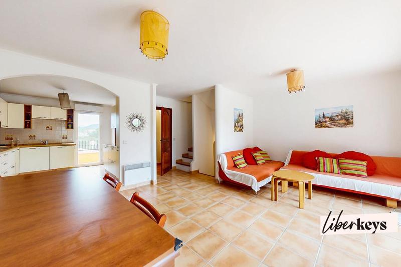 Maison - 91 m² - 4 pièces