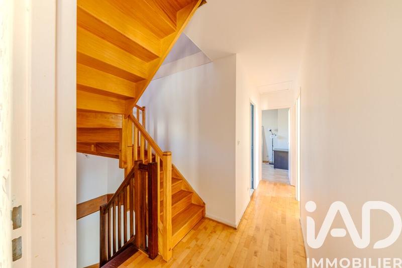 Maison - 123 m² - 7 pièces