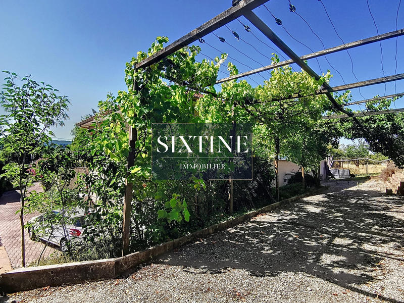 Maison ancienne - 145 m² - 4 pièces