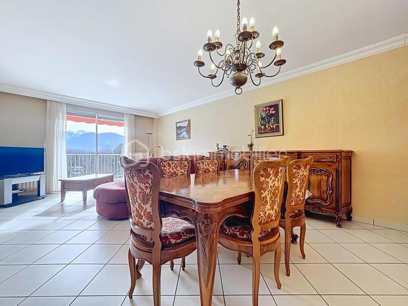 Appartement - 91 m² - 4 pièces