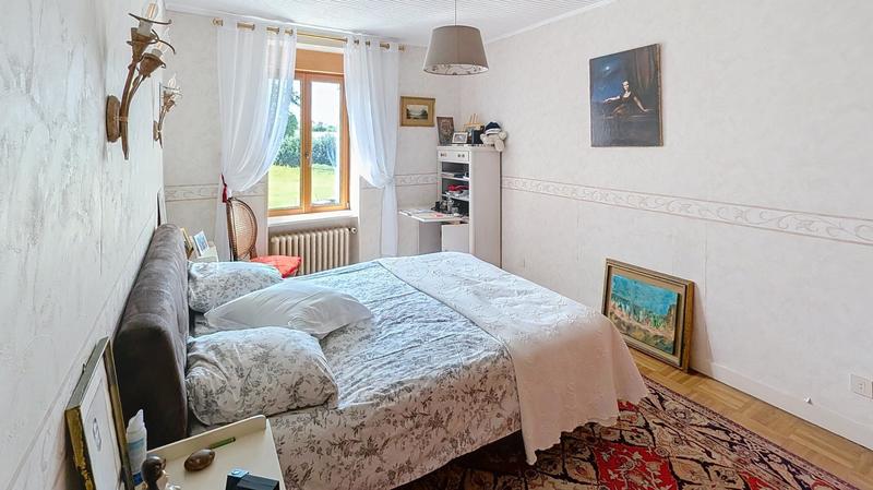 Maison - 160 m² - 8 pièces