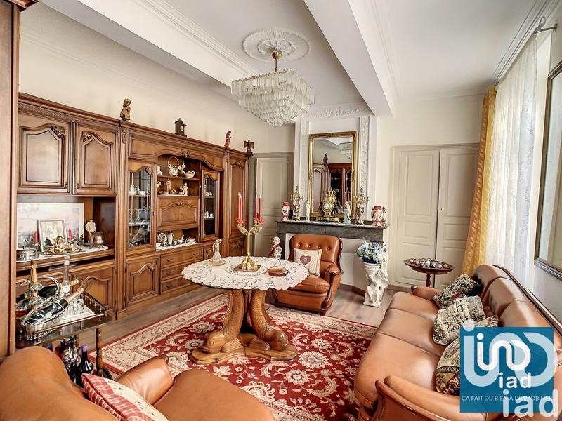 Maison - 355 m² - 14 pièces