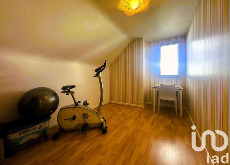 Maison - 177 m² - 6 pièces