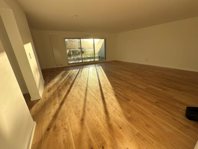 Appartement - 110 m² - 4 pièces