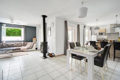 Maison - 116 m² - 5 pièces