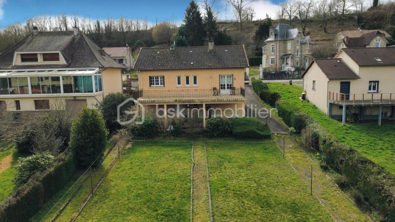 Maison - 131 m² - 6 pièces