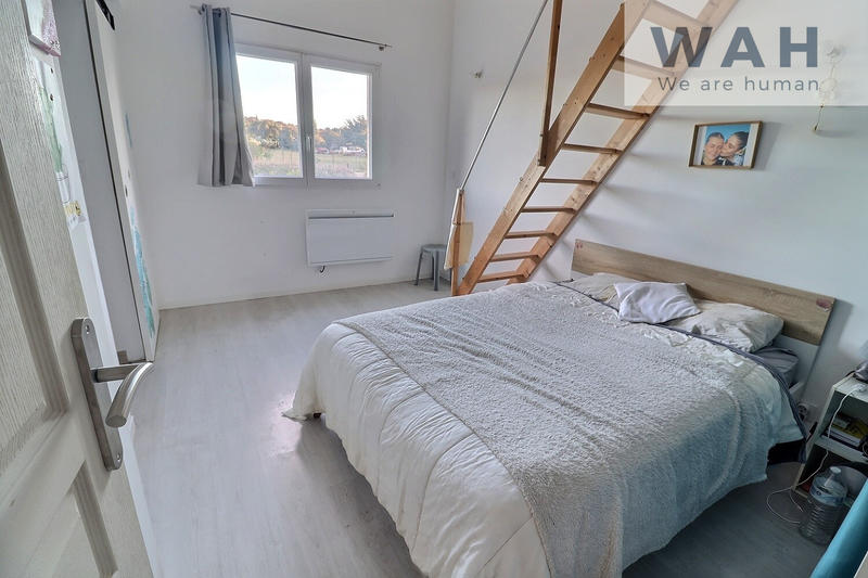 Villa - 291 m² - 9 pièces