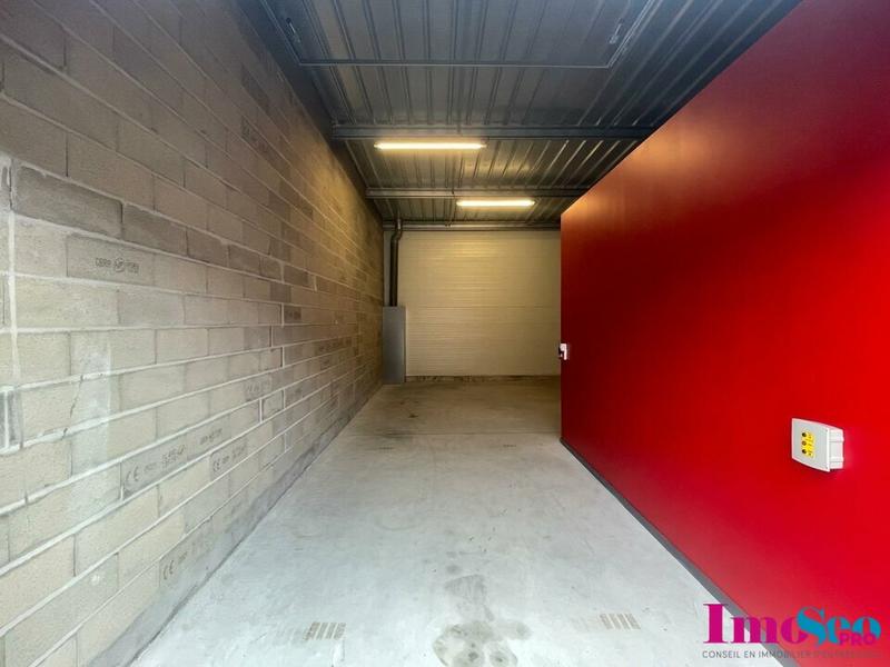 Local d'activité / Entrepôt - 60 m²