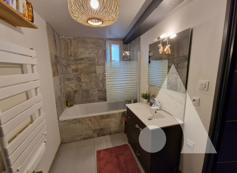 Appartement - 55 m² - 3 pièces