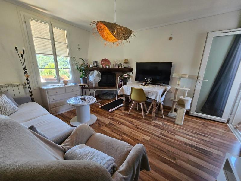 Villa - 200 m² - 8 pièces