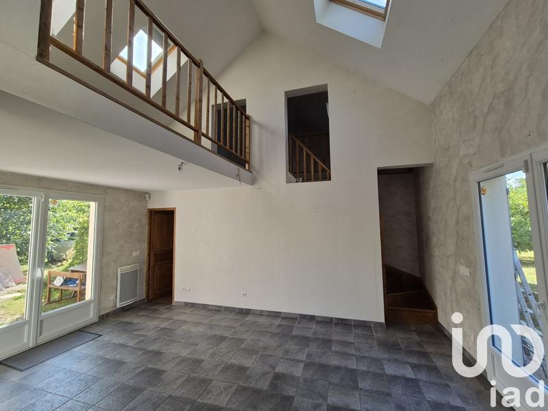 Maison - 178 m² - 8 pièces