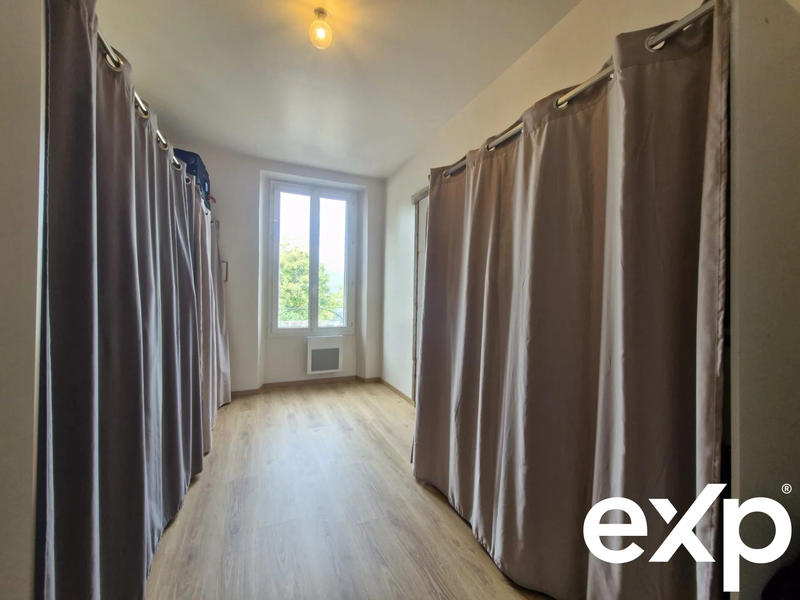 Appartement - 80 m² - 3 pièces