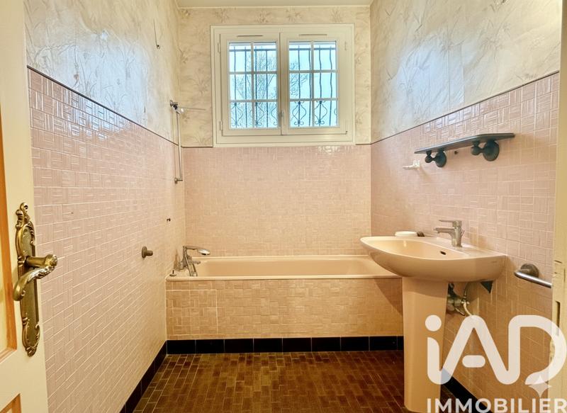 Maison - 88 m² - 4 pièces