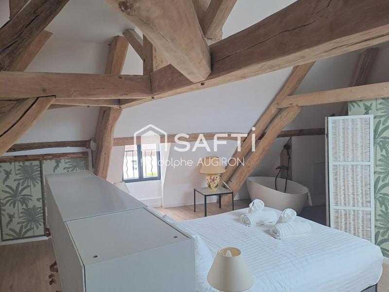 Maison - 210 m² - 7 pièces