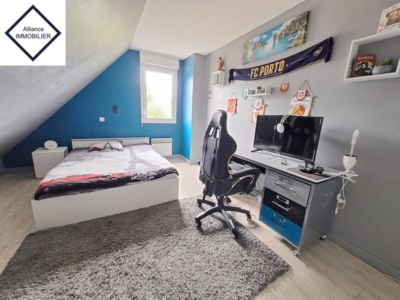 Maison - 103 m² - 7 pièces