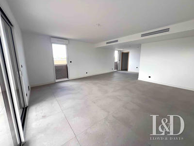 Appartement - 120 m² - 4 pièces